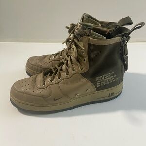 Nike Air Force 1 Mid utility sneakers